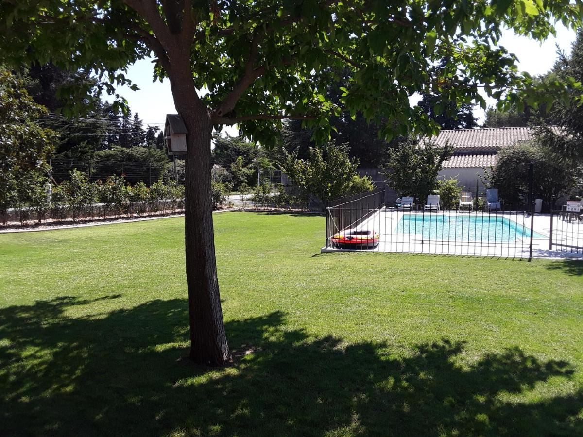 Вілла La Bonbonne En Provence Travaillan Екстер'єр фото