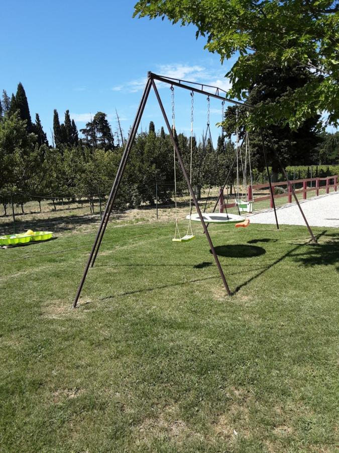 Вілла La Bonbonne En Provence Travaillan Екстер'єр фото
